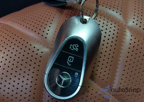 2021 Mercedes-Benz S 580 4Matic z USA, uszkodzony, nr VIN W1K6G7GB9MA022087